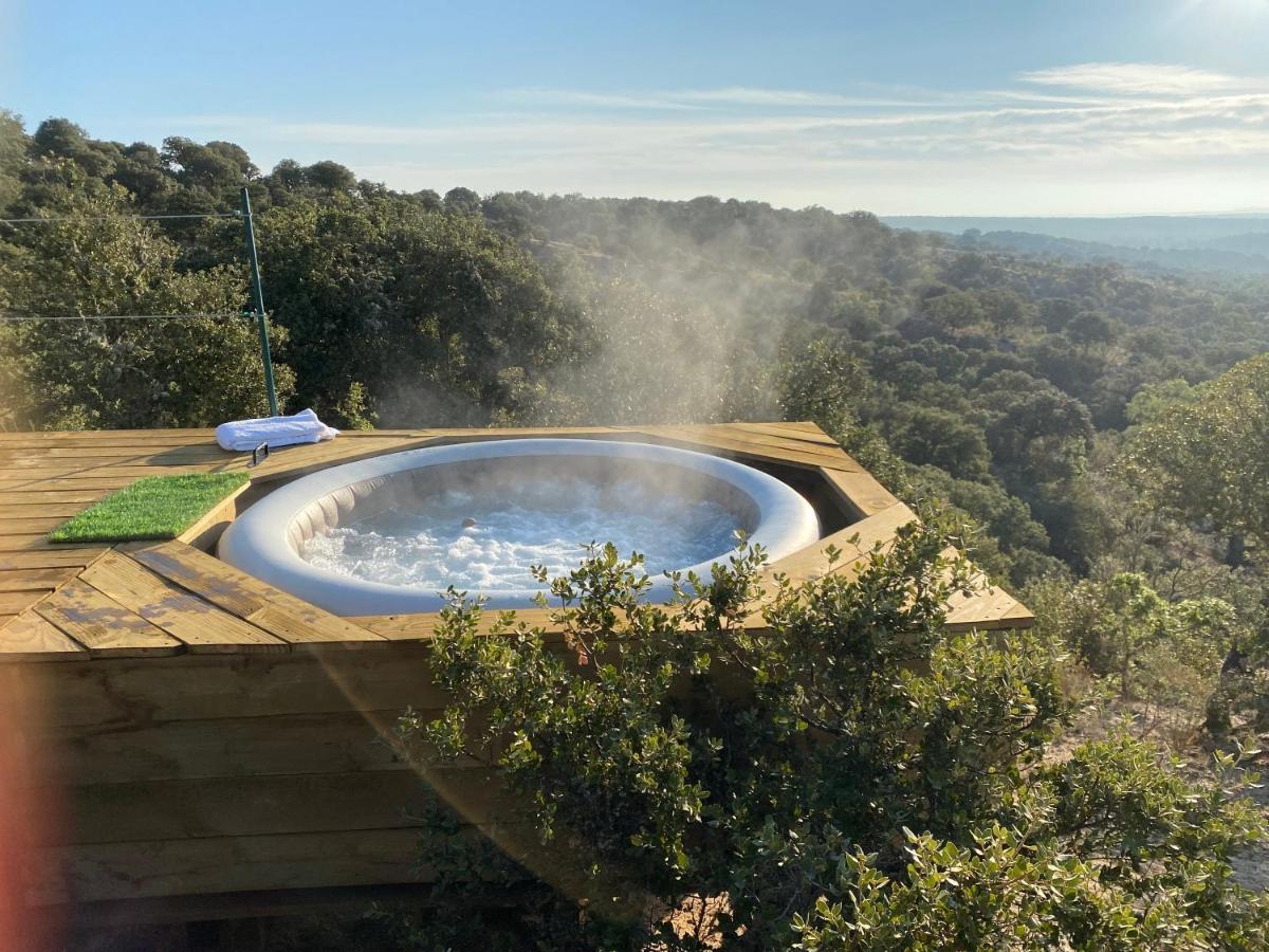 Eco-Lodge En La Reserva Privada Campanarios De Azaba - Proyecto De Conservacion Espeja Kültér fotó