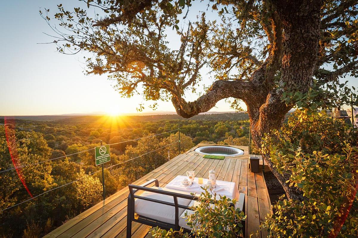 Eco-Lodge En La Reserva Privada Campanarios De Azaba - Proyecto De Conservacion Espeja Kültér fotó